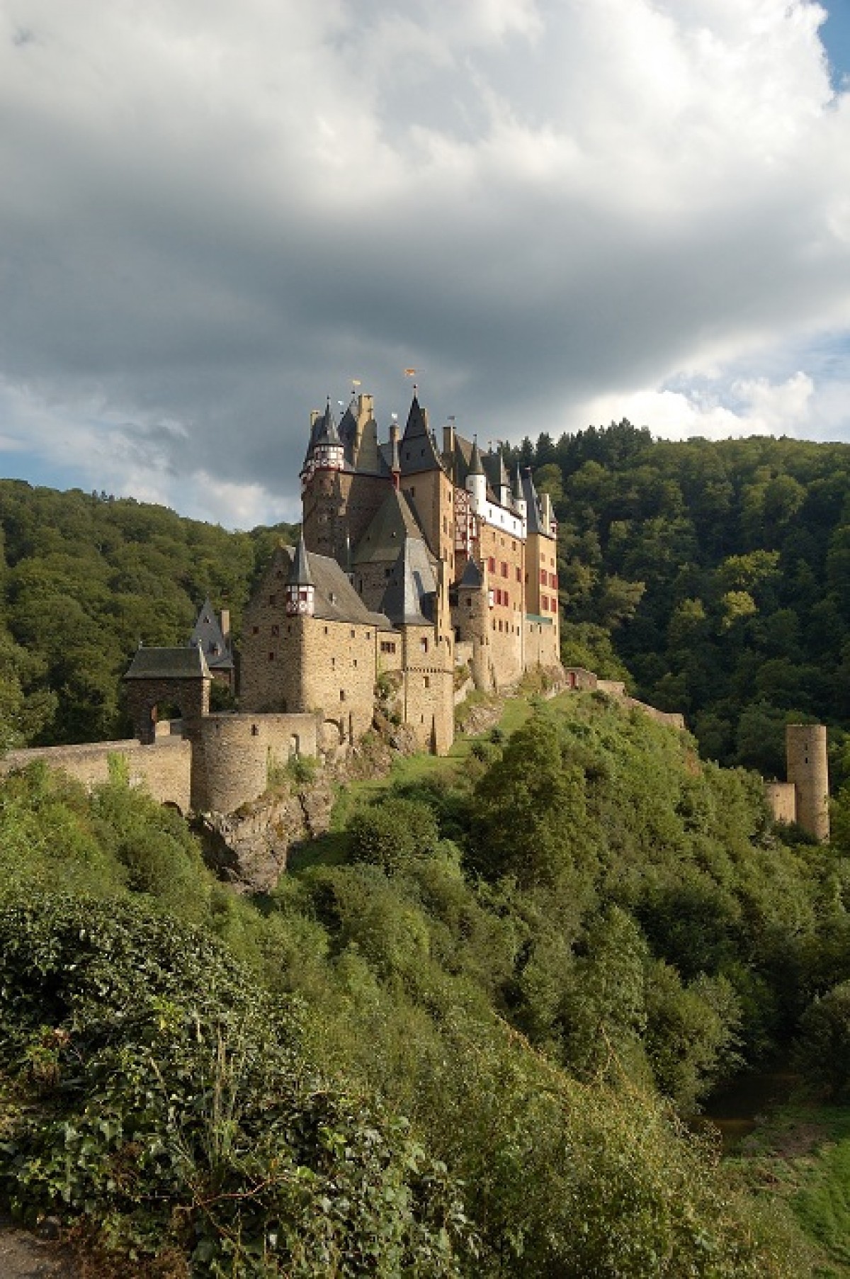 Vakantie in de Eifel-Moezel-Region, Cochem, Trier, Bernkastel, Nürburgring header afbeelding