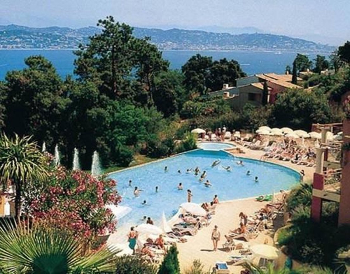 Theoule sur Mer:  TE KOOP 3k. appartement met schitterend uitzicht op de baai van Cannes, € 179500,00 header afbeelding