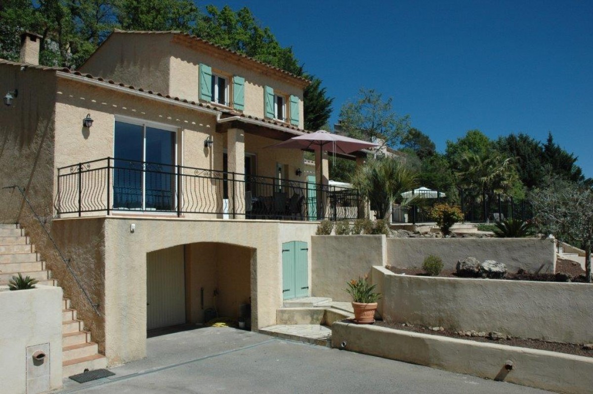 Mooie Vakantiewoning/Villa-Frankrijk- Provence-dichtbij Côte d' Azur met Airco. header afbeelding