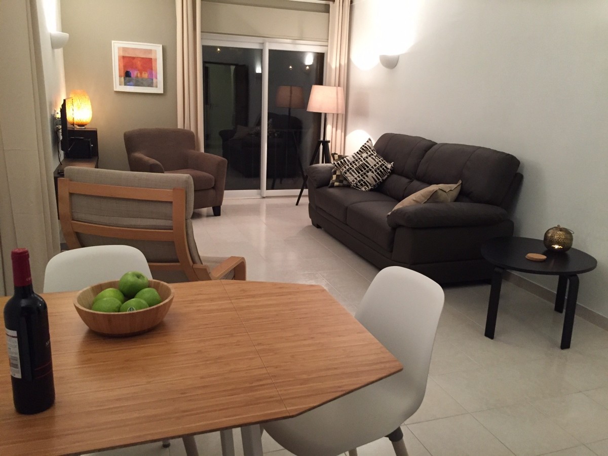 Carvoeiro: Comfortabel 4 persoons appartement, 100m. van het strand en centrum header afbeelding