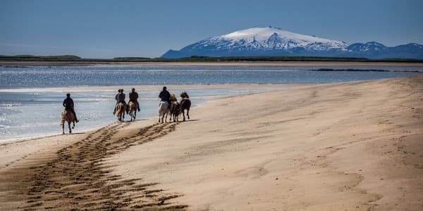 Brochures IJsland © VisitIceland