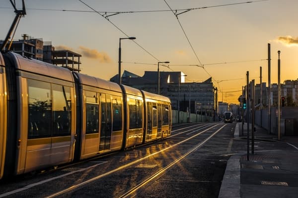 verkeersregels Ierland © flickr.com/photos/giuseppemilo/